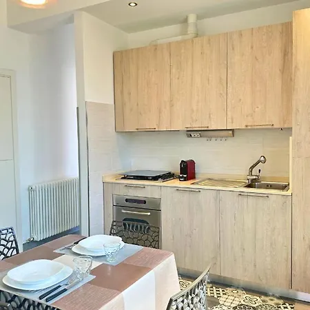 Feriehus Casa Perla Marina - Vicinissima E Parcheggio Privato